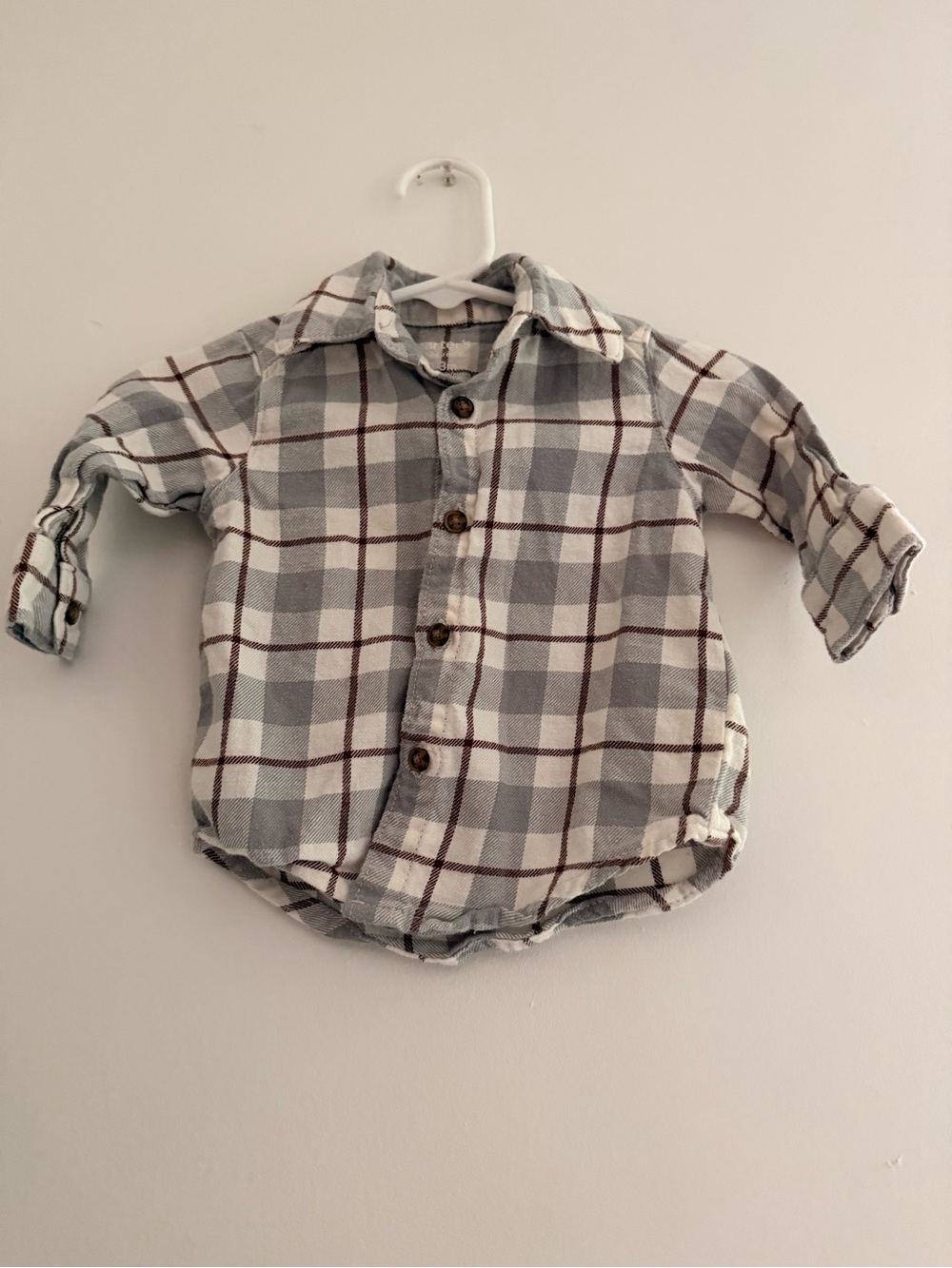 Baby Boys Plaid Button-Up Shirt in Gray and White 0-3 M